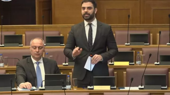 (ВИДЕО) Радуловић: Четири траке на Булевару Тиват – Јаз ће бити проходне и безбједне до 31. маја