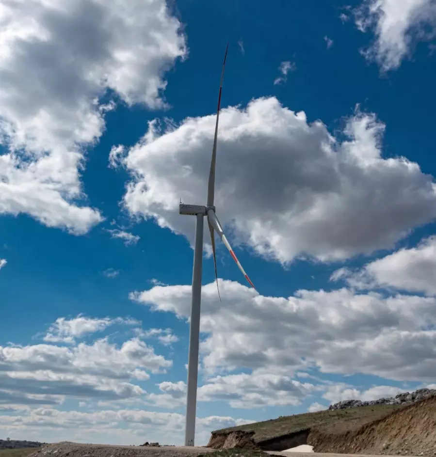 Почела производња струје на Вјетроелектрани Гвозд