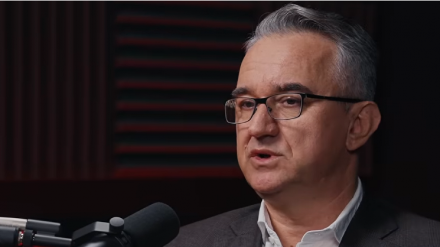 Дарко Младић: Није потврђен мождани удар, Генерал Младић враћен у притворску болницу