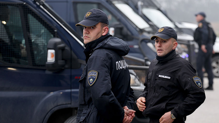Скопље: Две особе оптужене за тероризам због покушаја паљења синагоге