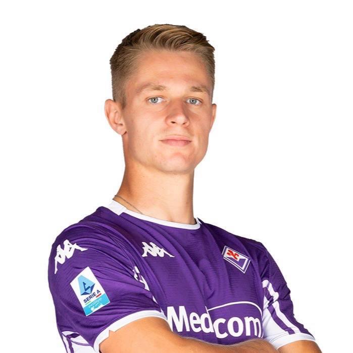 Nicolussi Caviglia H.