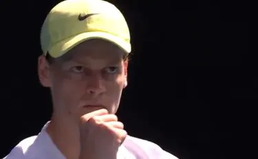 Tennis in crisi: l’avvocato smaschera mosse contro Sinner