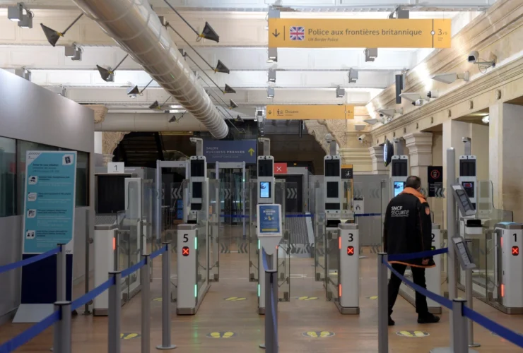 L’UE prevede di avviare i controlli passaporto EES a ottobre