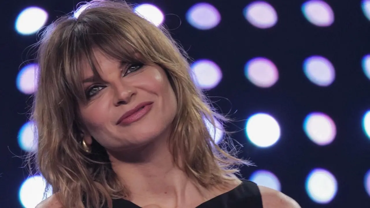 Alessandra Amoroso attende un bambino: il gossip sul parto cresce