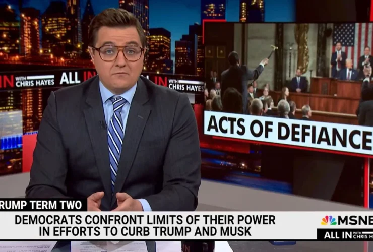 Chris Hayes e le sue critiche alla risposta dei democratici a Trump
