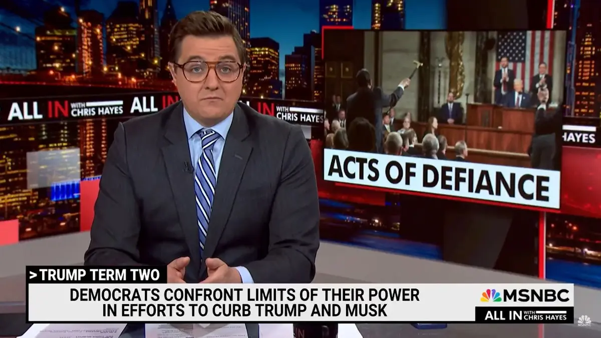 Chris Hayes e le sue critiche alla risposta dei democratici a Trump