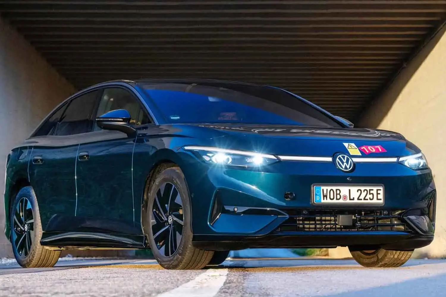 Volkswagen ID.7 Pro S: è possibile davvero 941 km con una ricarica?
