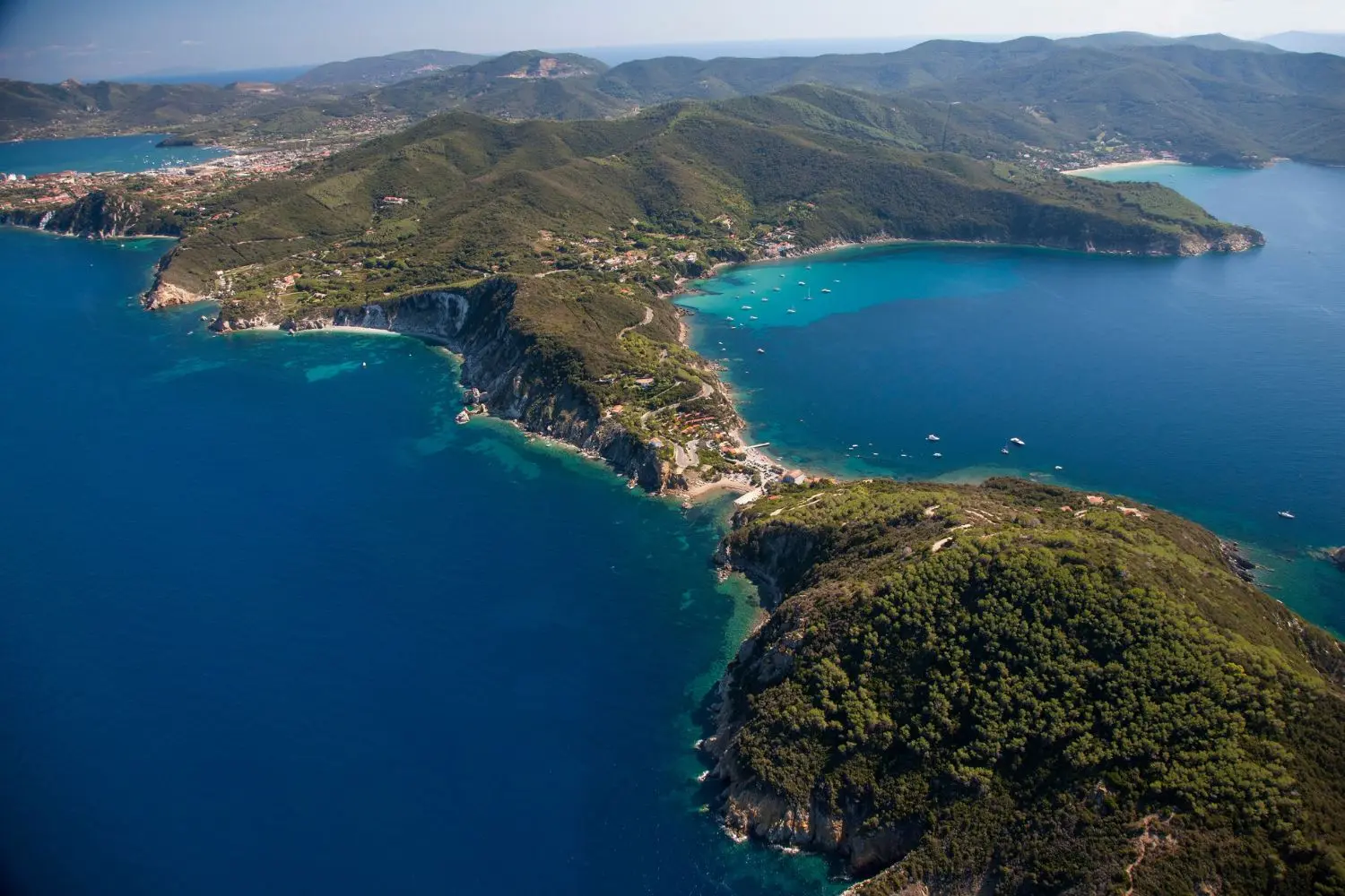 L’Elba avvia la prima comunità energetica sostenibile in Italia