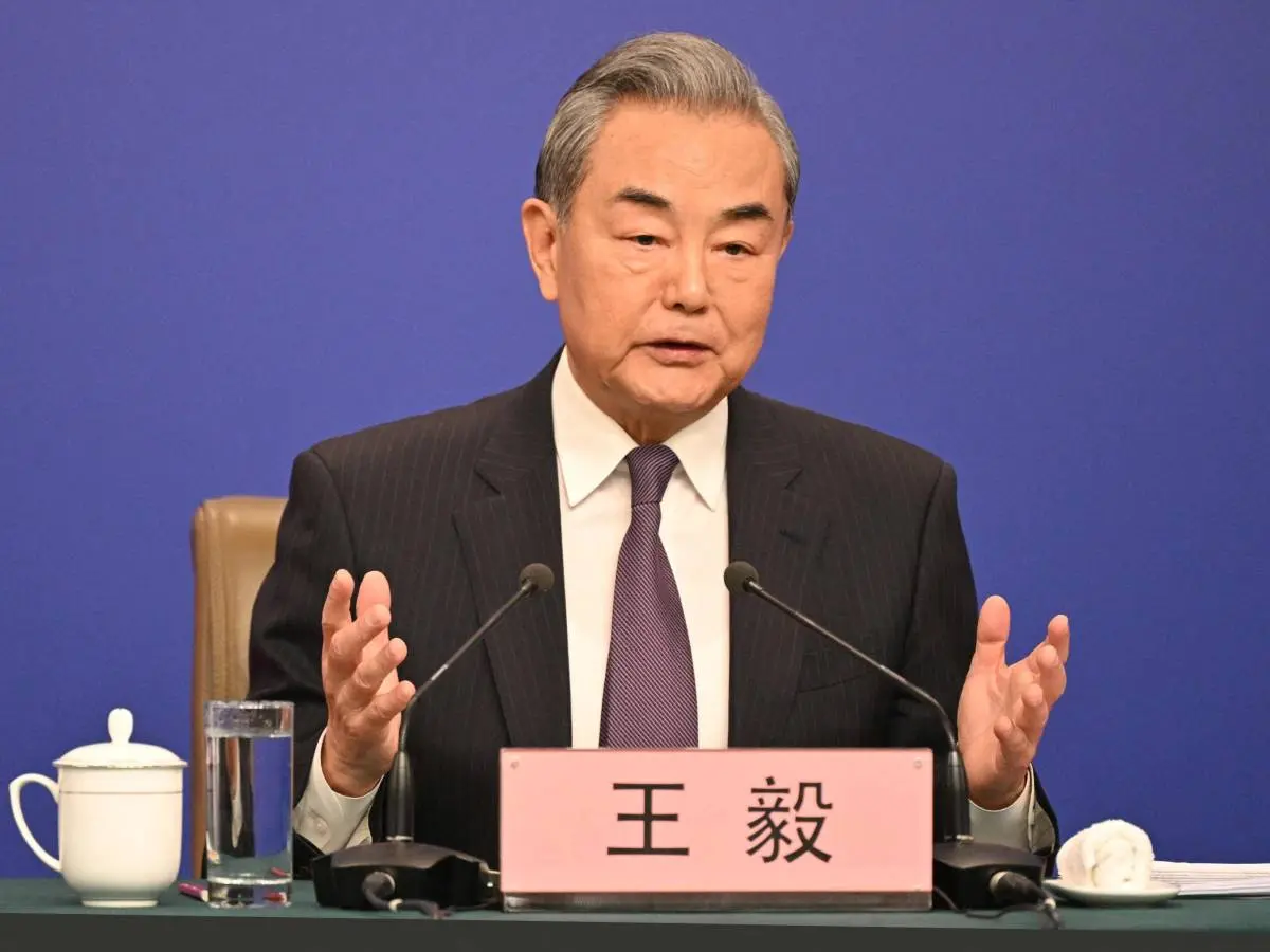 Dai dazi alle crisi mondiali: l’approccio geopolitico della Cina
