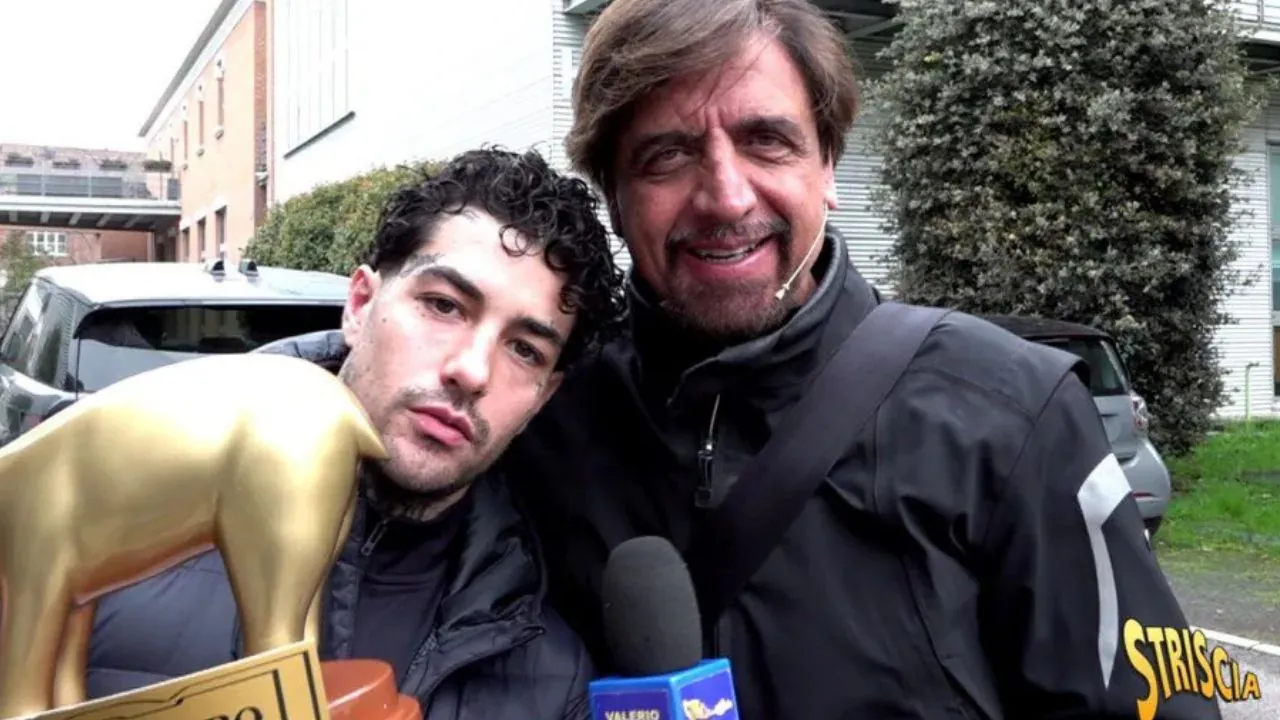 Tony Effe risponde a Valerio Scanu e Fedez: un acceso dibattito