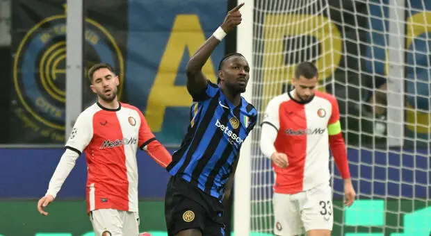 Inter trionfa contro il Feyenoord: pagelle su Thuram e Calhanoglu