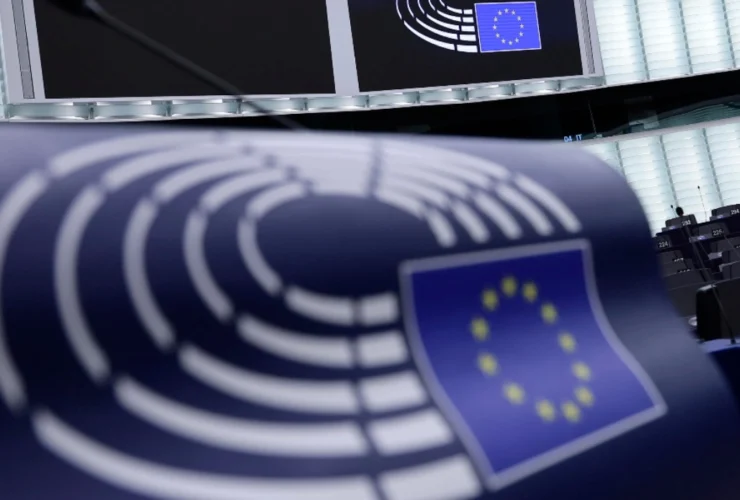 Riarmo europeo: Giorgetti avverte von der Leyen, l’Italia è divisa