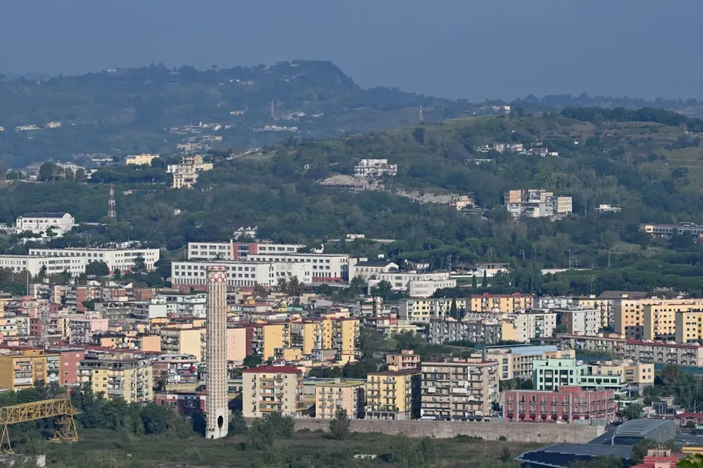 Terremoto di magnitudo 4.4 scuote Napoli e i Campi Flegrei