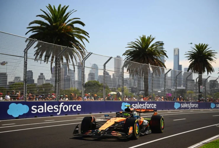 GP Australia 2025: Norris domina la FP1, Sainz e Leclerc inseguono