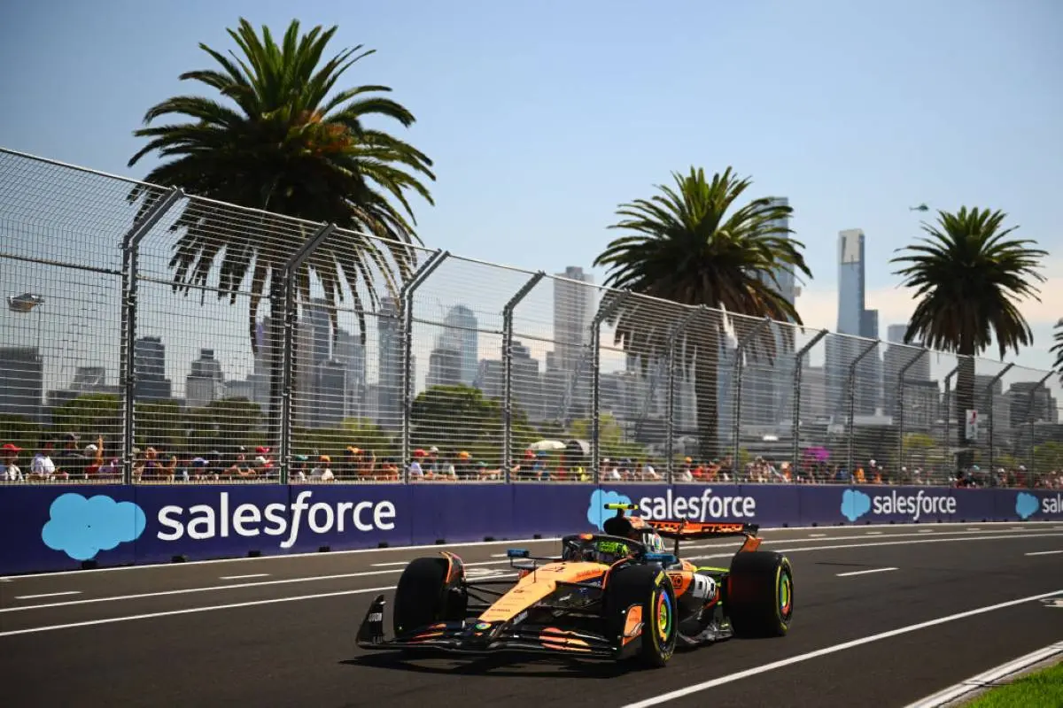GP Australia 2025: Norris domina la FP1, Sainz e Leclerc inseguono