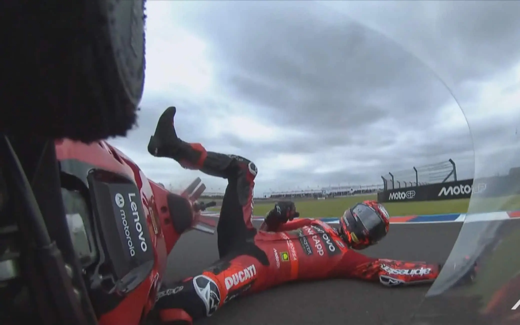 Bagnaia scivola nelle pre-qualifiche del GP d’Argentina: video emozionante