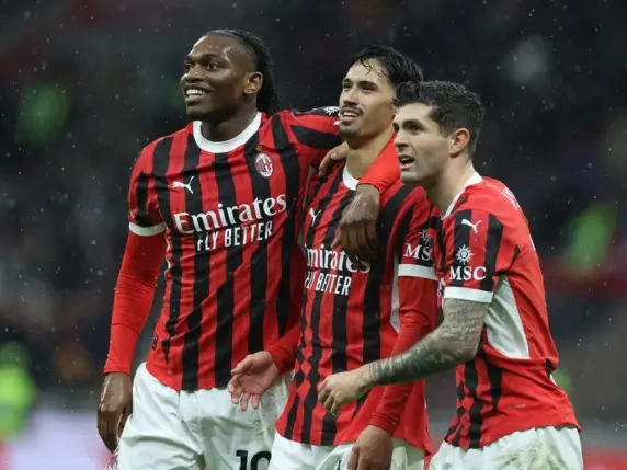 Milan batte il Como 2-1: Pulisic e Reijnders brillano in campo