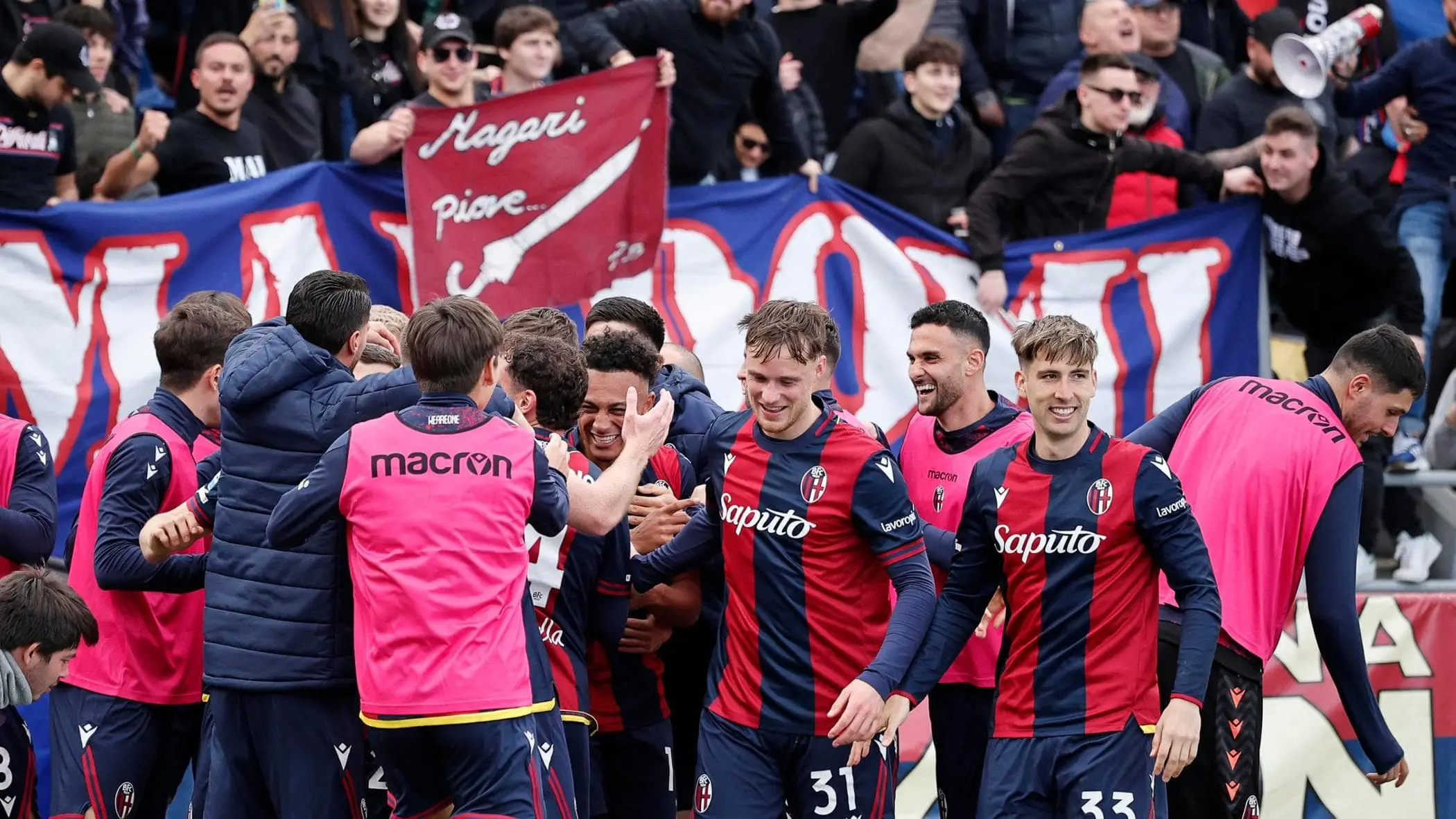 Bologna trionfa 5-0 e conquista il sogno Champions League