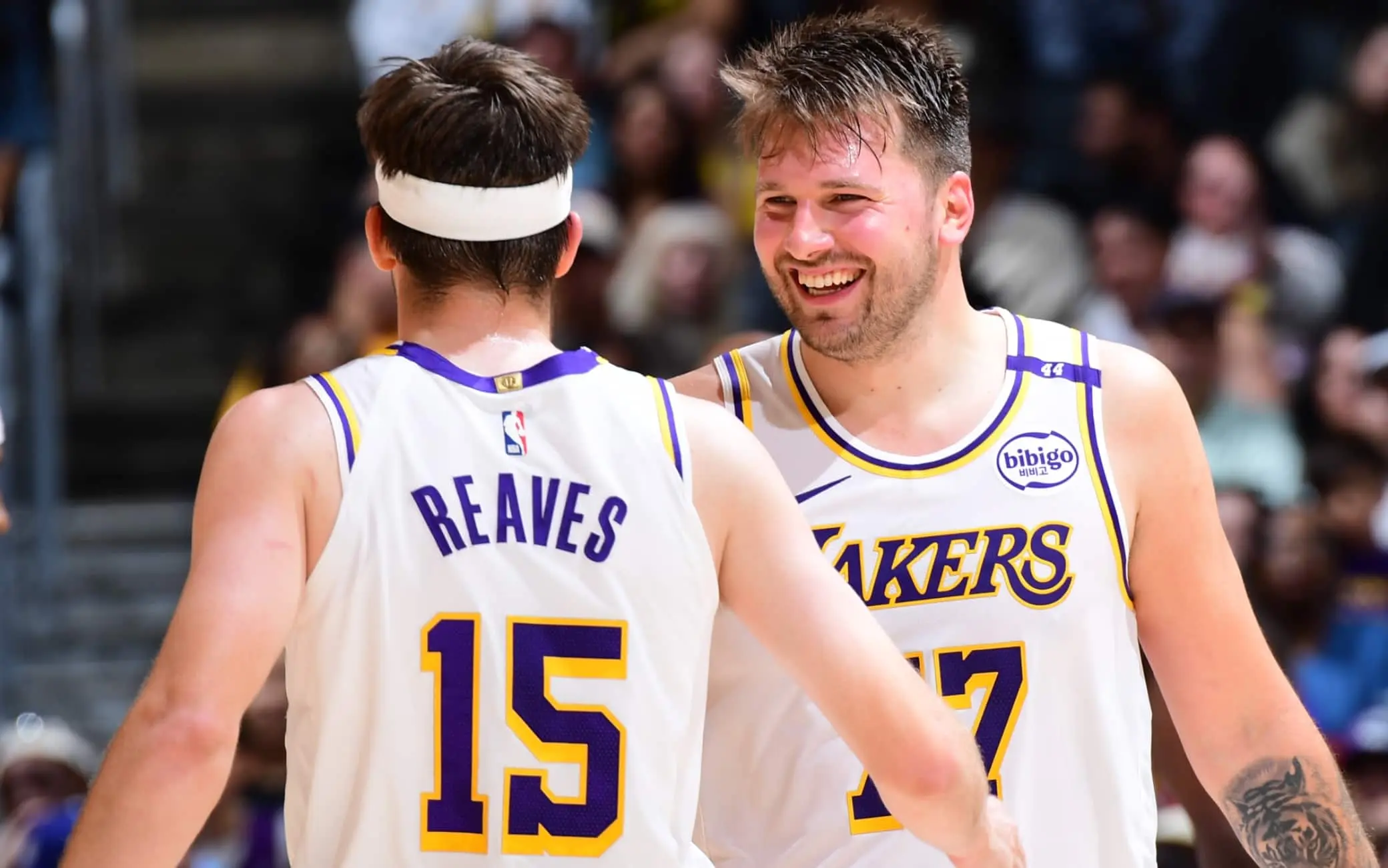 Lakers trionfano sui Suns grazie a Doncic e Reaves in finale