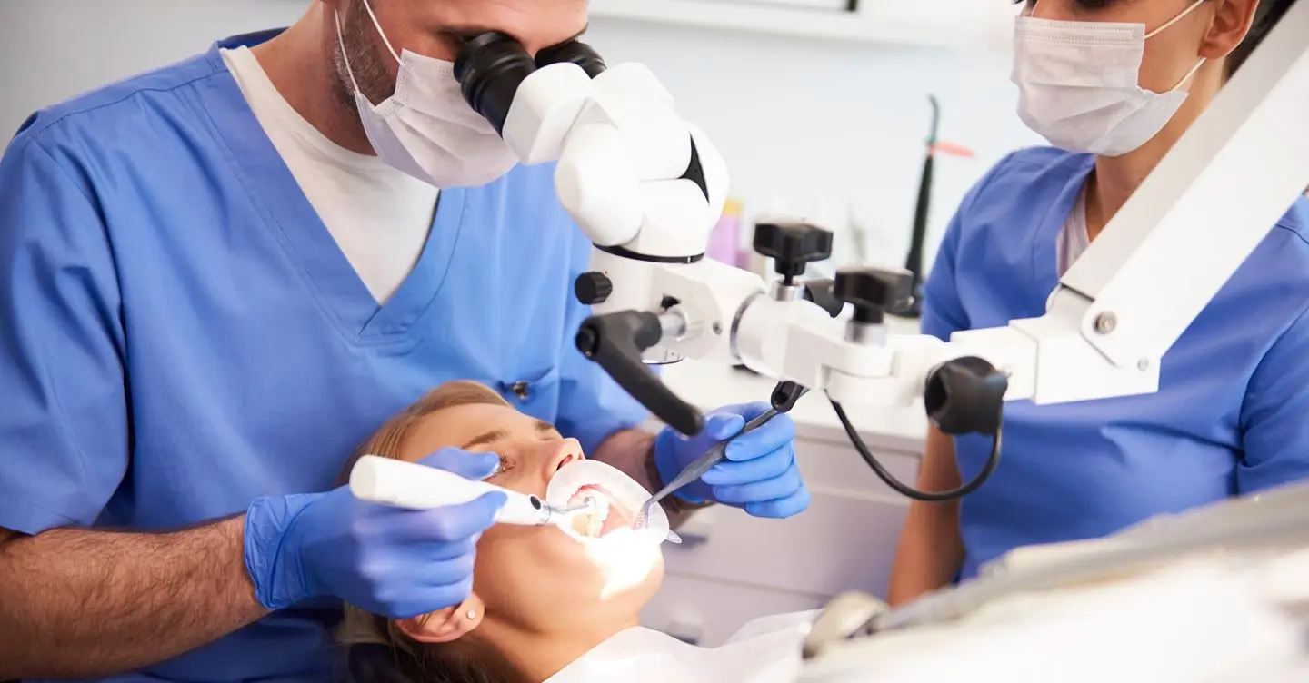 Quattro famiglie su dieci evitano il dentista, al sud la percentuale raddoppia