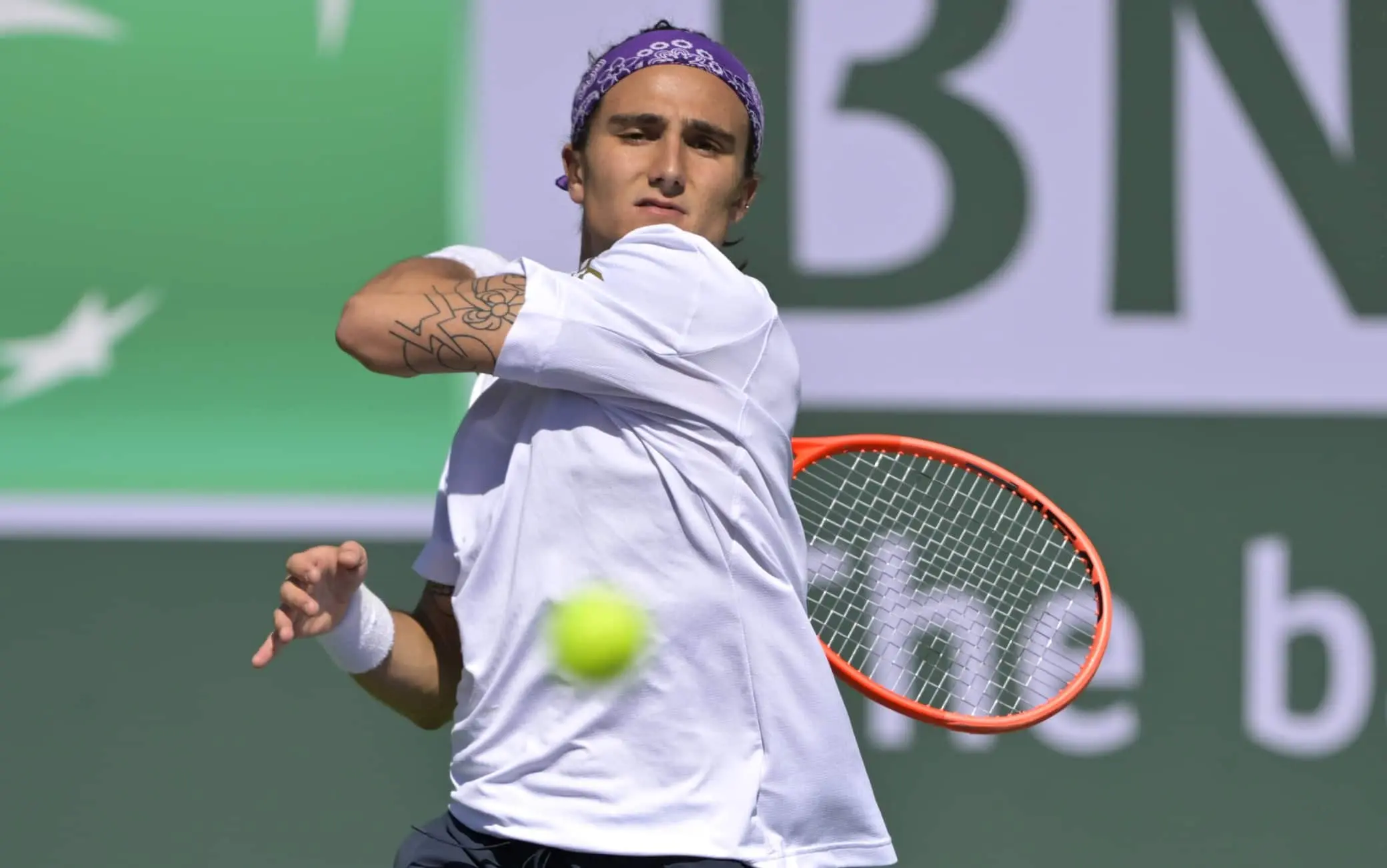 Cinà conquista il secondo turno all’Atp di Miami, supera Comesana