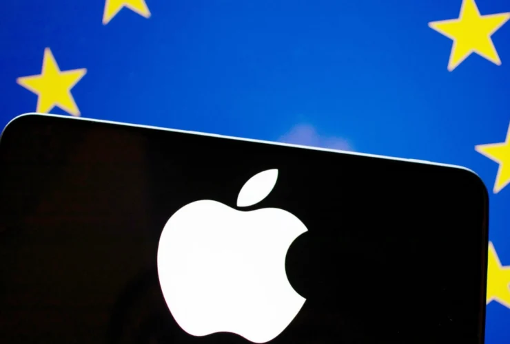 L’UE obbliga Apple a rendere iOS più aperto, ma gli iPhone sono senza porte