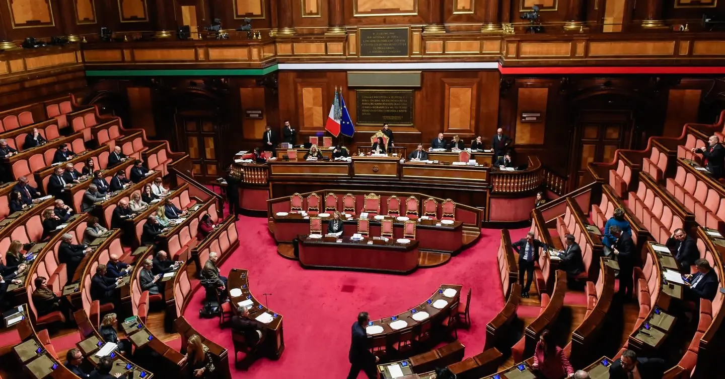 Il Senato approva il Ddl sull’intelligenza artificiale: ecco cosa cambia