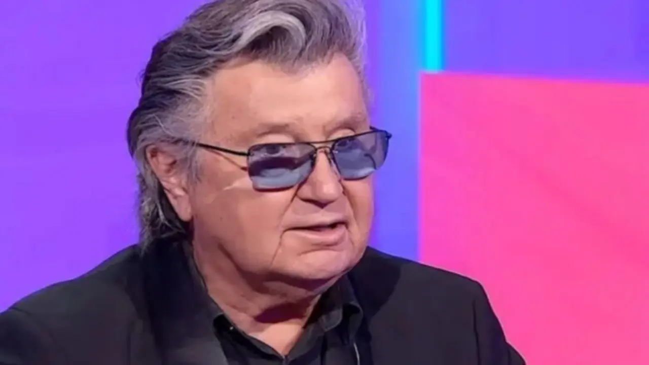 Bobby Solo colto da malore sul palco: ecco cosa è accaduto