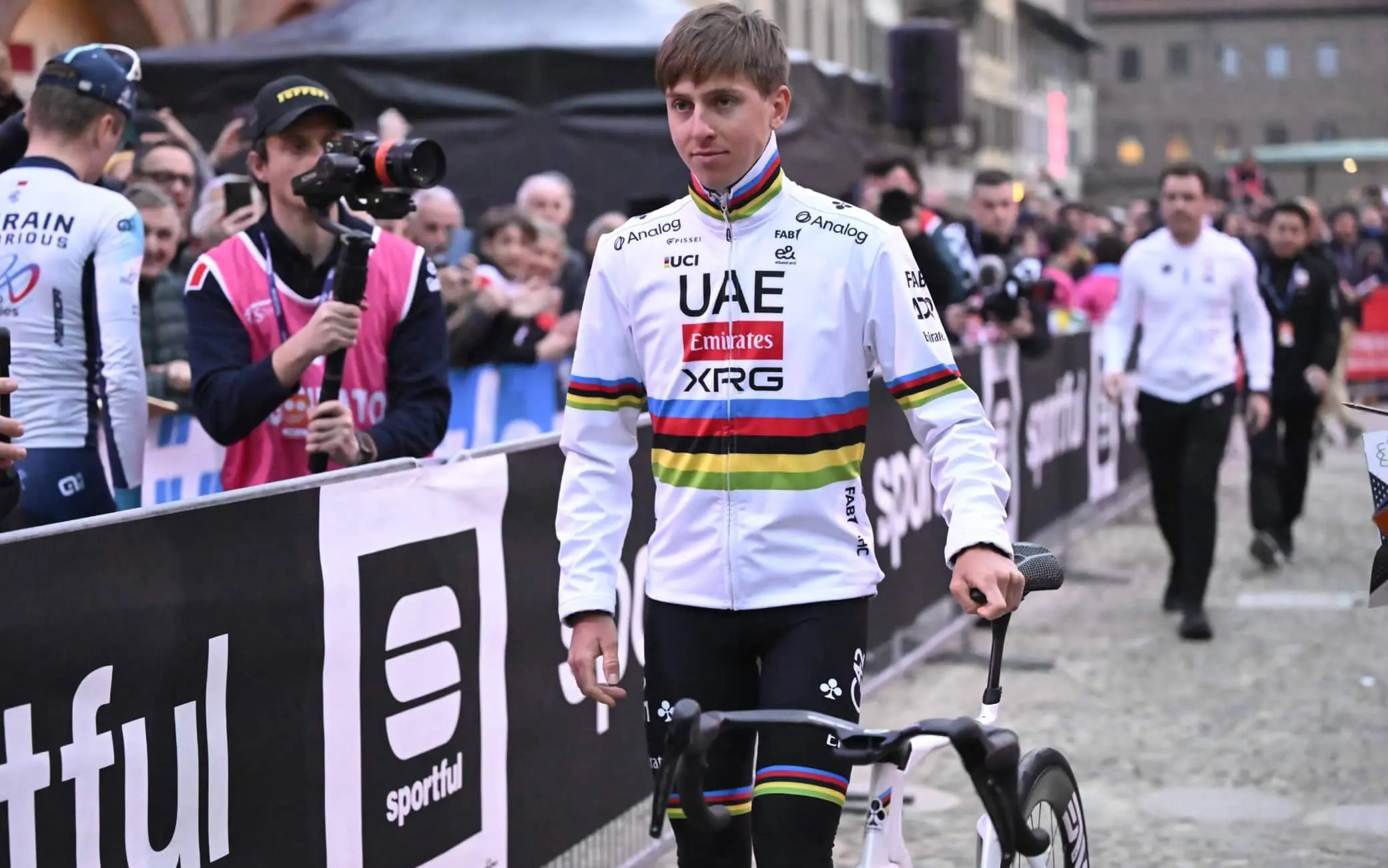 Milano-Sanremo: segui la corsa in tempo reale e scopri tutto