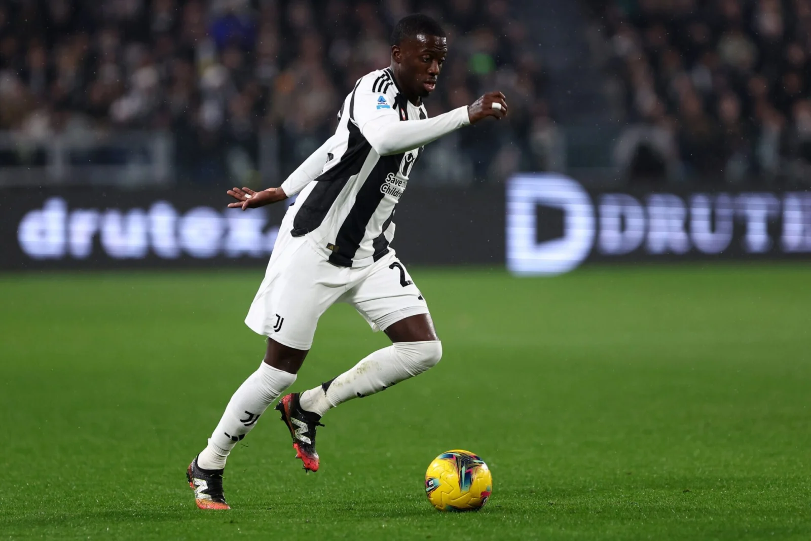 La Juventus di Mancini e il 4-3-3: tattiche e giocate innovative