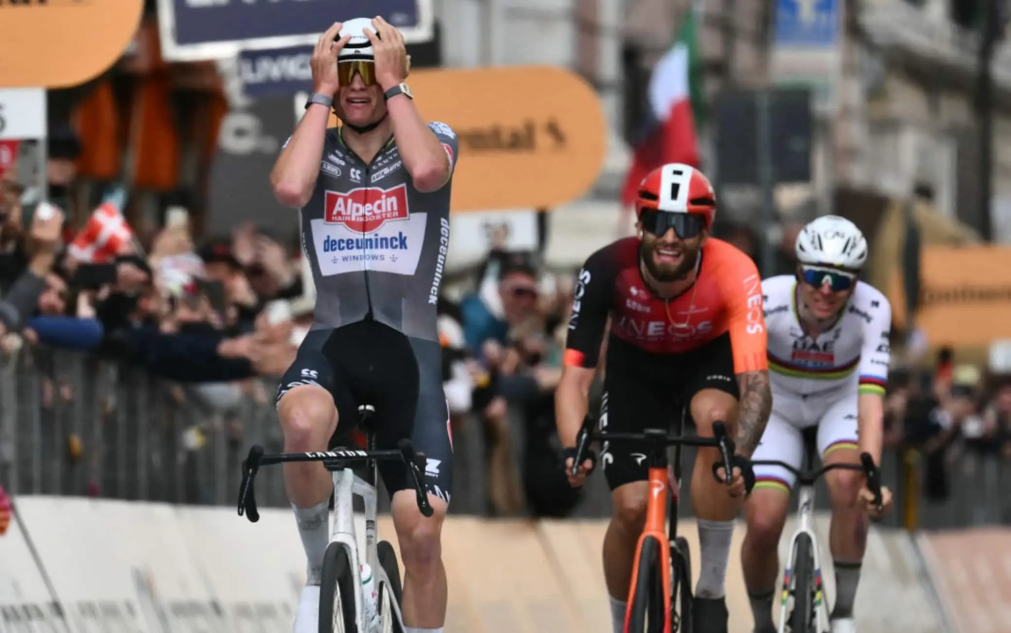 Lorena Wiebes vince Sanremo Women, battendo Marianne Vos
