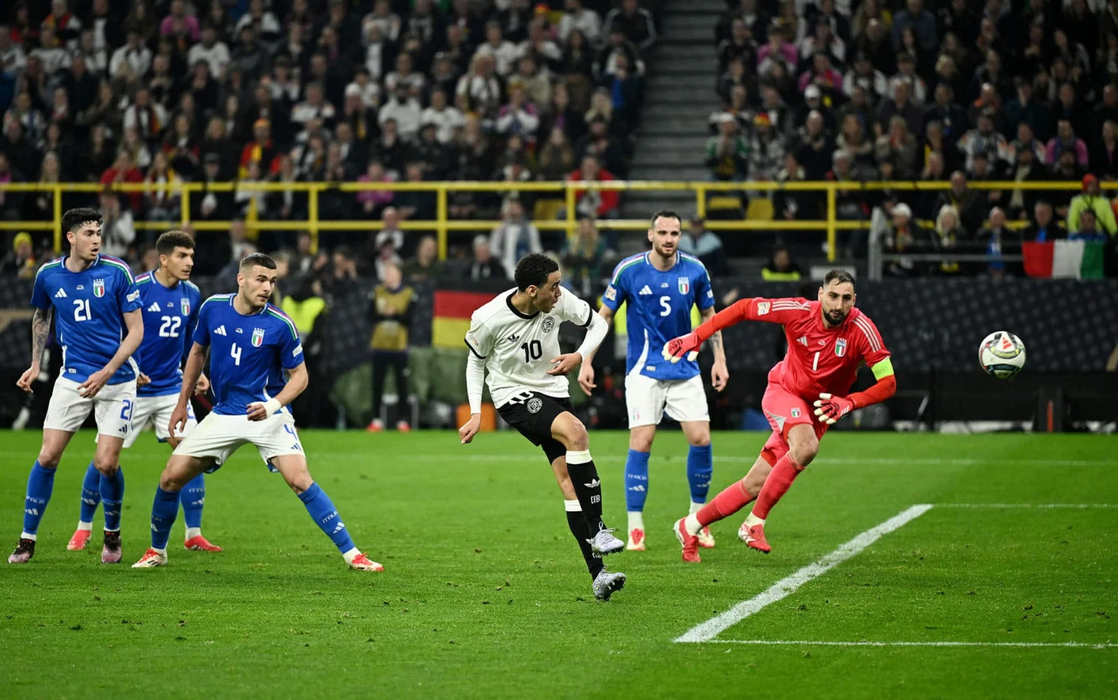 Musiala realizza un gol facile nella sfida Germania-Italia