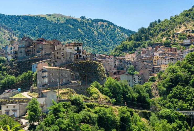 Ripopolare le campagne d’Europa: un futuro oltre l’urbanizzazione