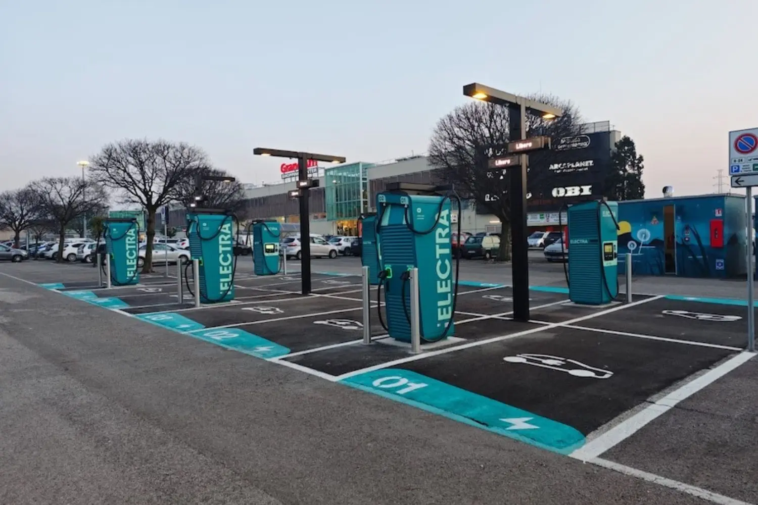 Affi: il più grande hub elettrico d’Italia con Veneto ultrafast