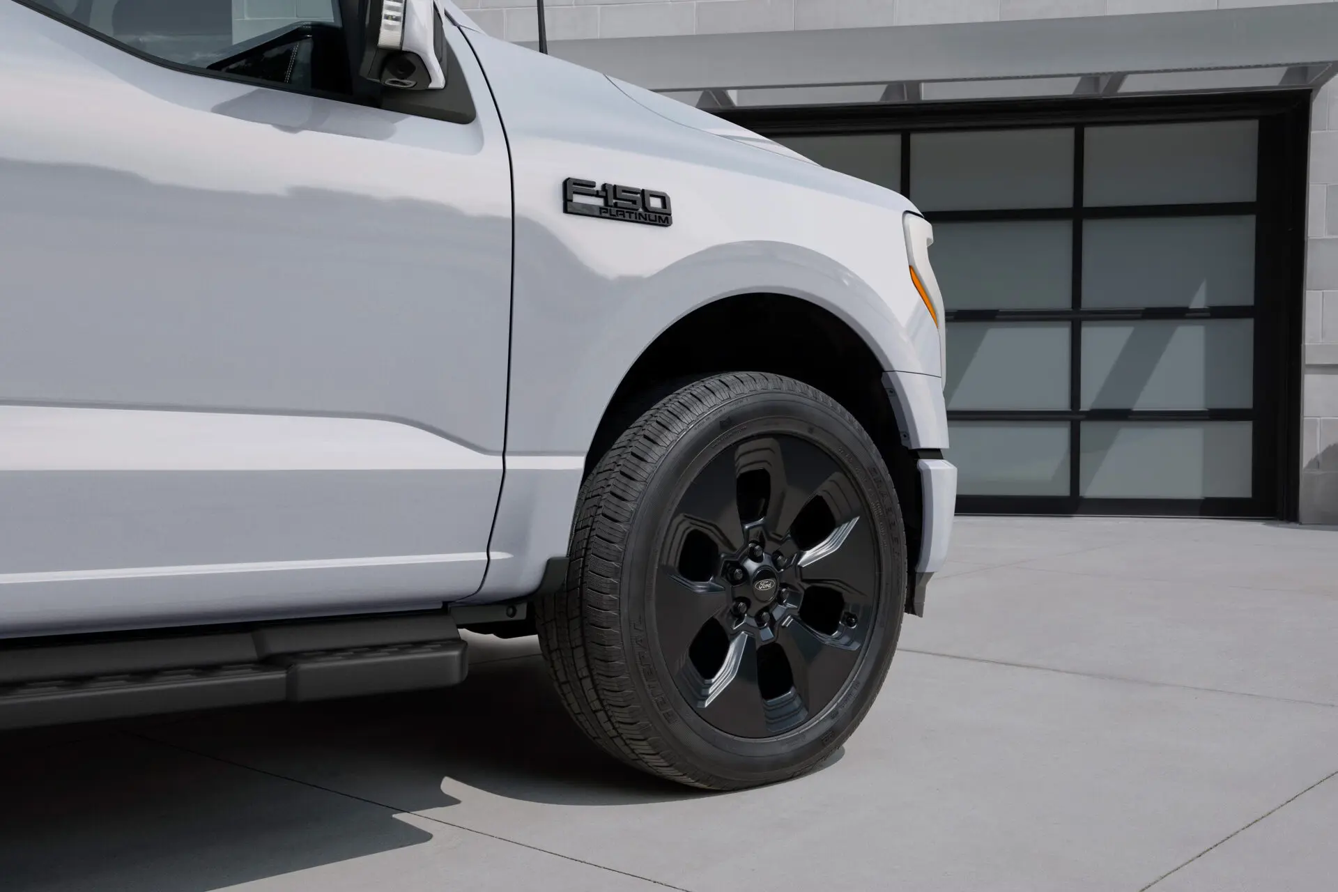 **Ford F-150 Lightning 2025: potenza e innovazione ricaricata**