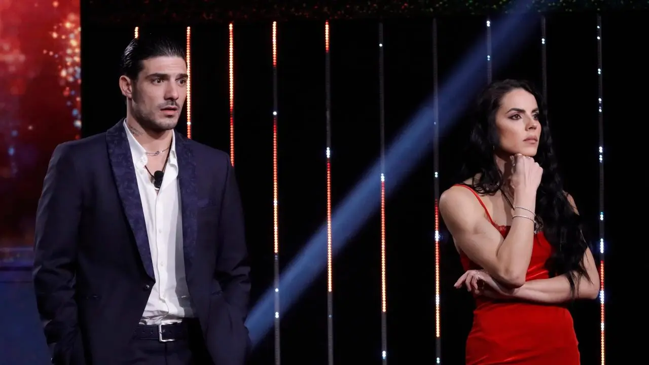 Shaila e Lorenzo in crisi: ecco la foto che dice tutto