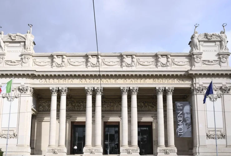 Lady Be conquista la Galleria Nazionale unendo arte e benessere