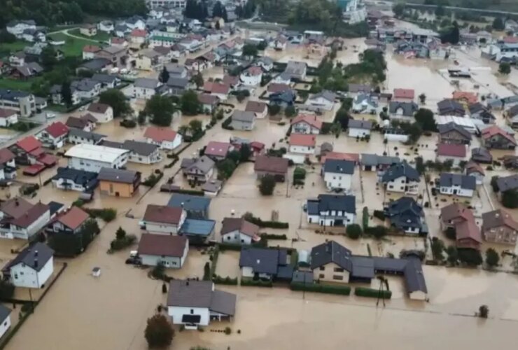 L’UE presenta Copernicus: sostegno concreto per la Bosnia alluvionata