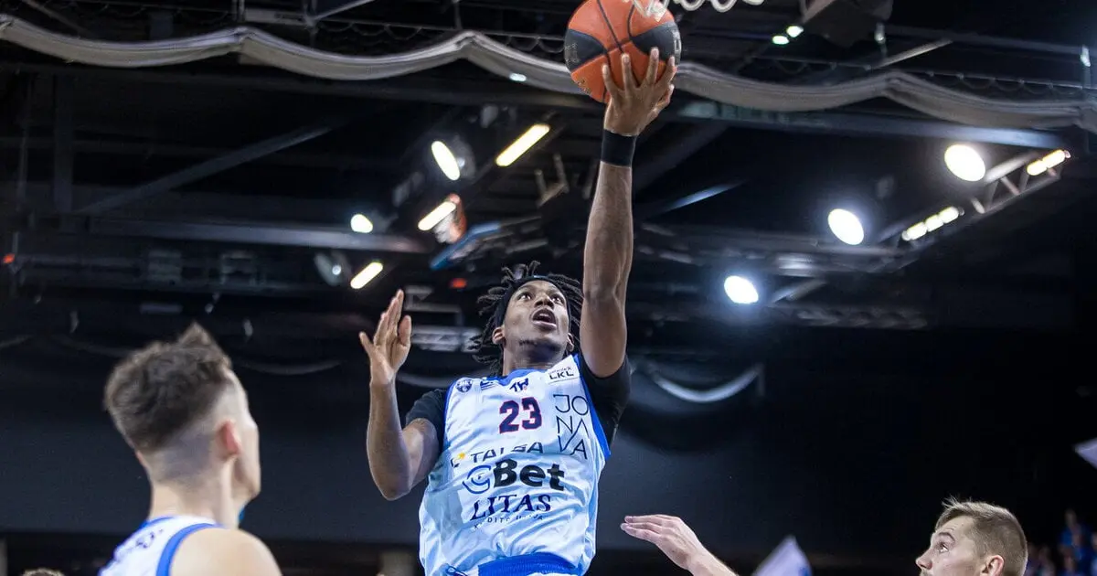 Croswell non basta: i jonaviečiai celebrano una vittoria da urlo!