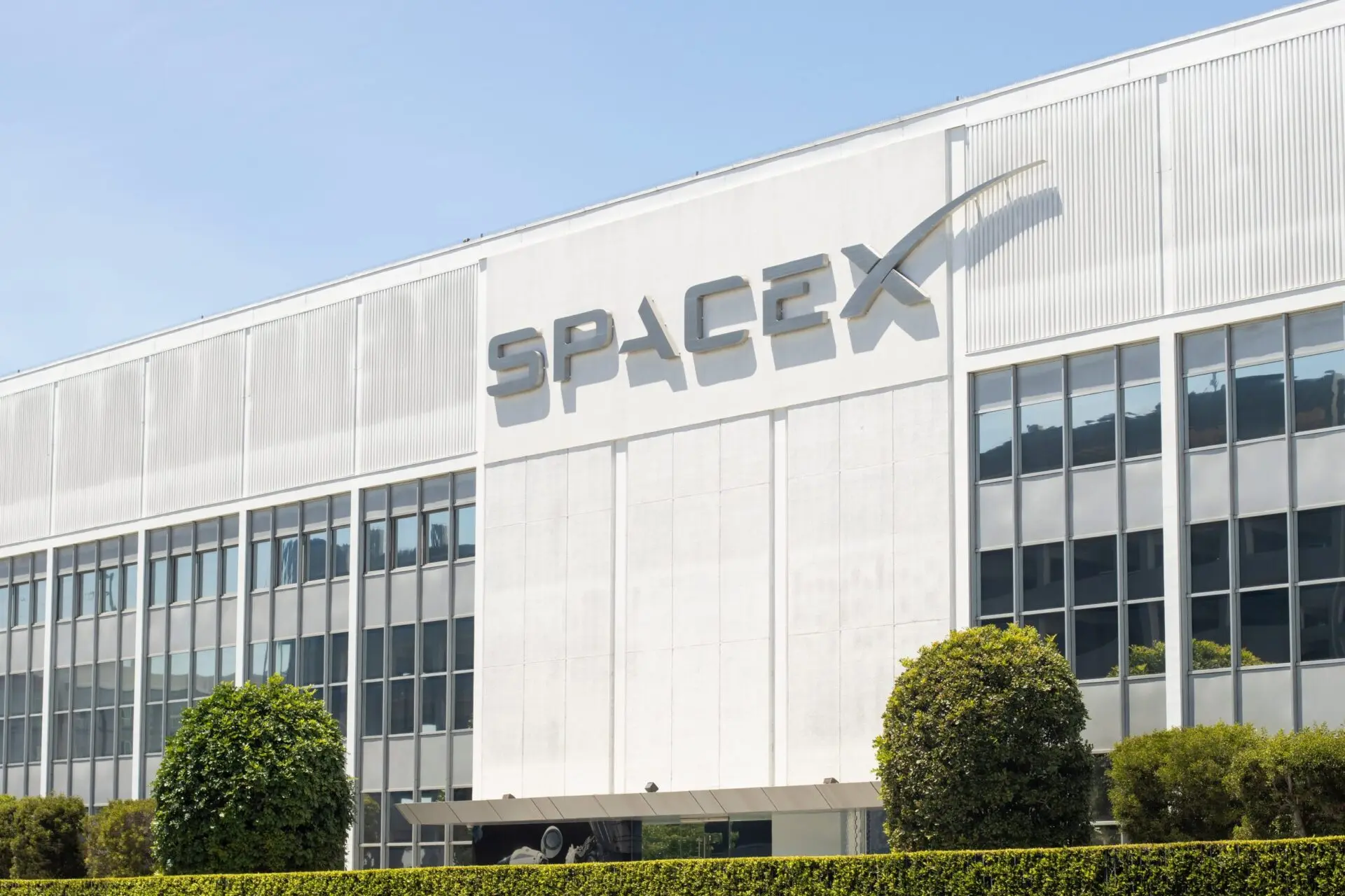 SpaceX lancia un hub offshore: opportunità d’investimento per la Cina!