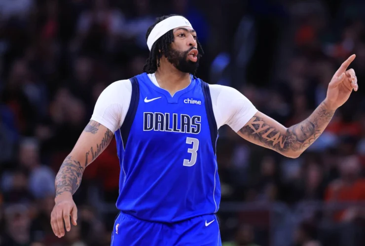 Davis fa brillare Dallas: vittorie e sogni di play-in in arrivo!
