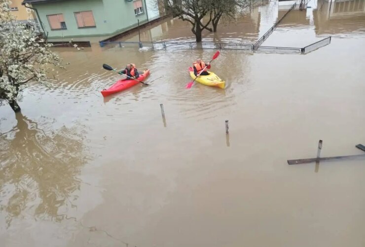Prijedor in ginocchio: l’alluvione colpisce duramente la città!