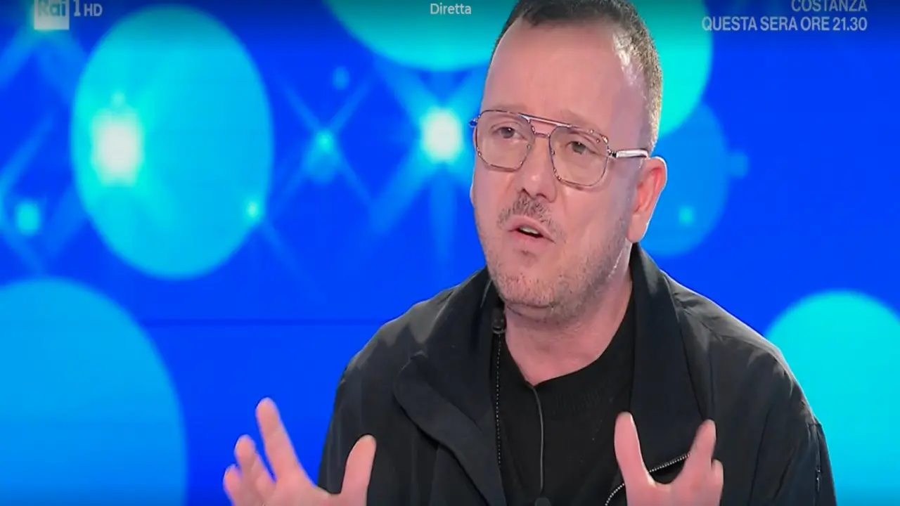 Gigi D’Alessio incanta Domenica In con un messaggio emozionante!