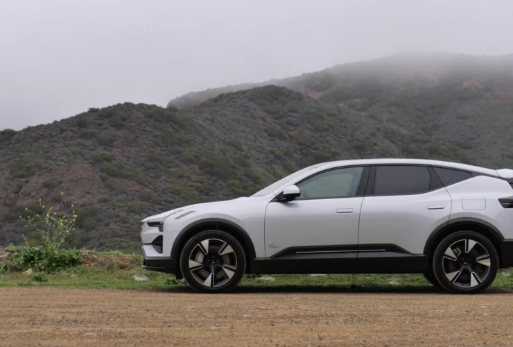 Lucid ruggisce: boom di ordini da ex guidatori Tesla!