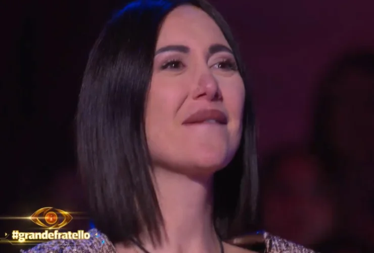 Jessica conquista il Grande Fratello: emozioni da backstagè!