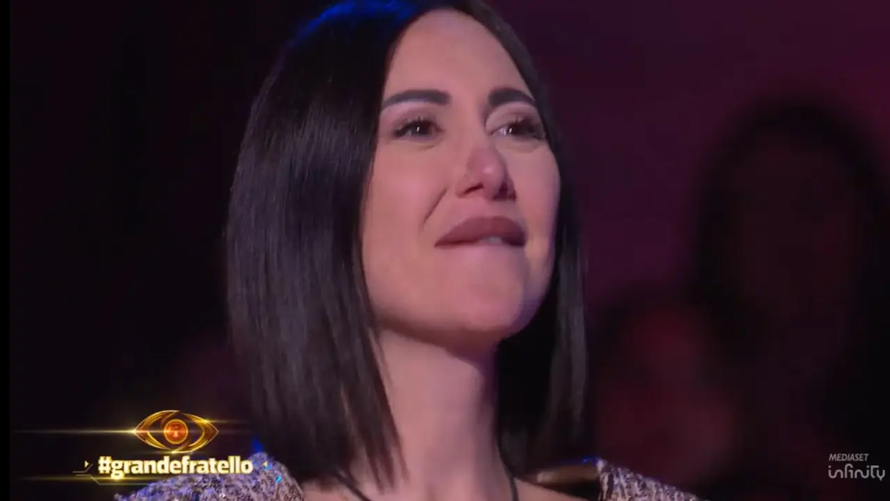 Jessica conquista il Grande Fratello: emozioni da backstagè!