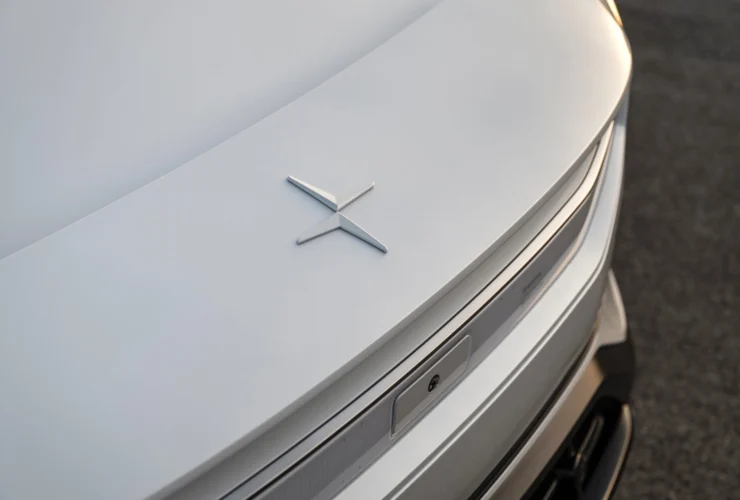Polestar 3 RWD 2025: l’efficienza si fa trendy e sostenibile!
