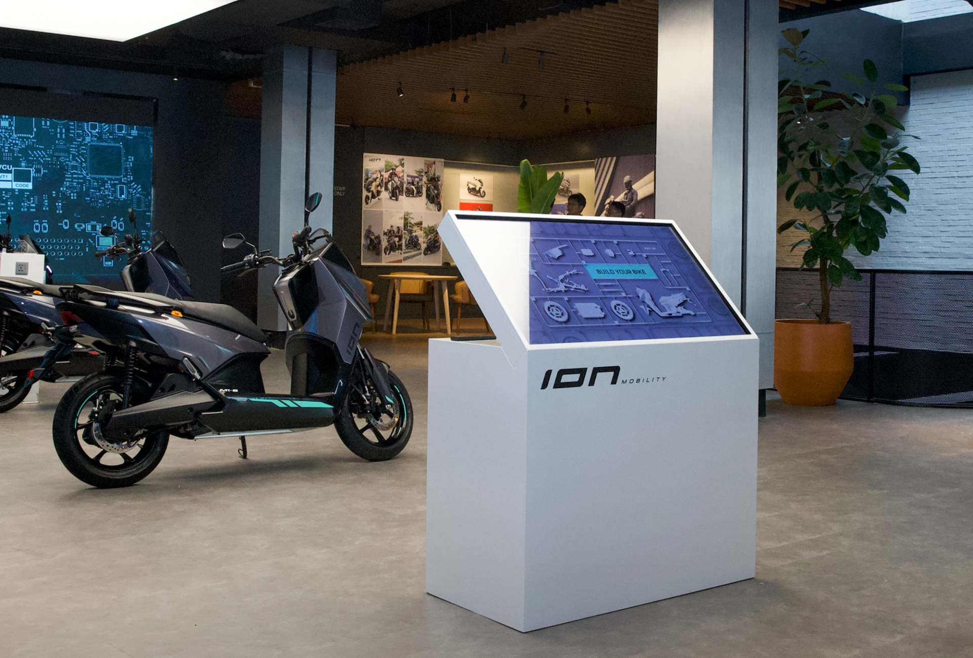 Tvs Motor si lancia in grande: acquisisce Ion Mobility a 1,7 milioni