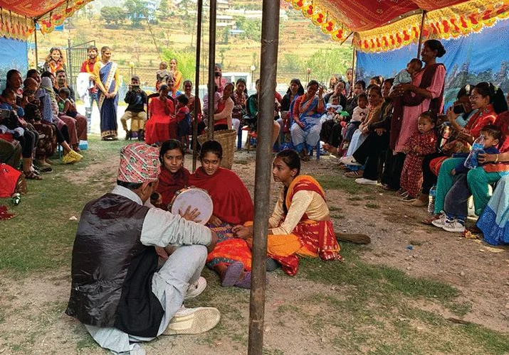 Donne in Nepal: il cambiamento attraverso l’educazione comunitaria