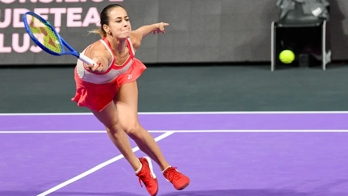 Anna Bondár conquista Antalya: trionfa nel singolo e nel doppio!
